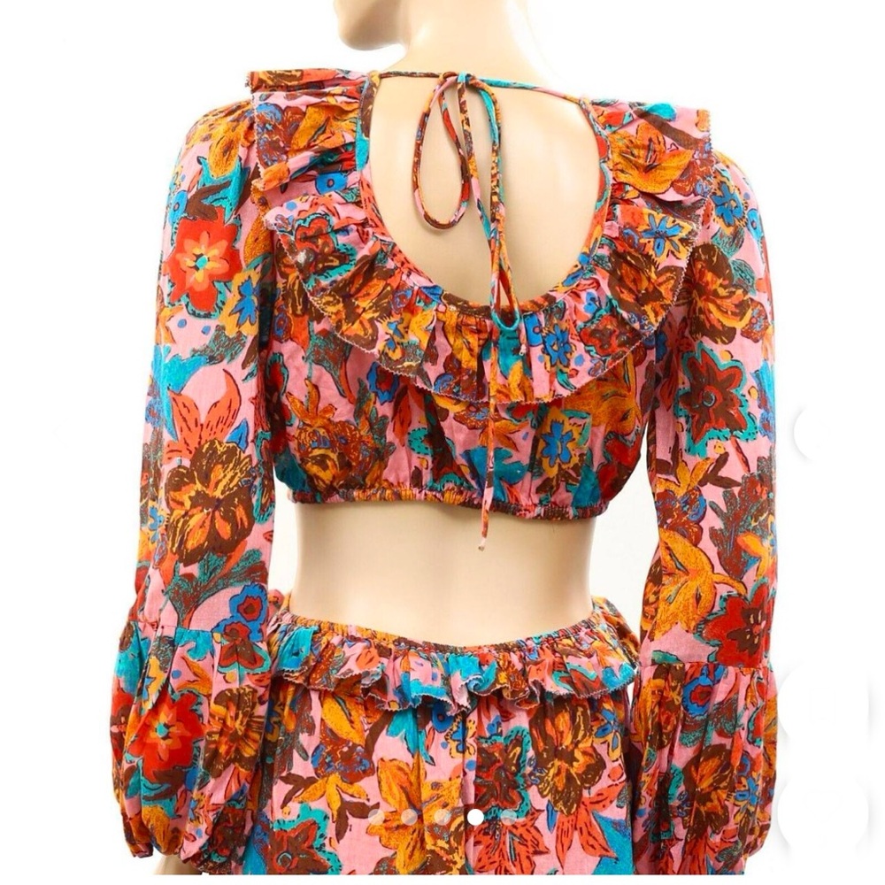 Floral Ruffle Crop Top - Picture 15 of 16